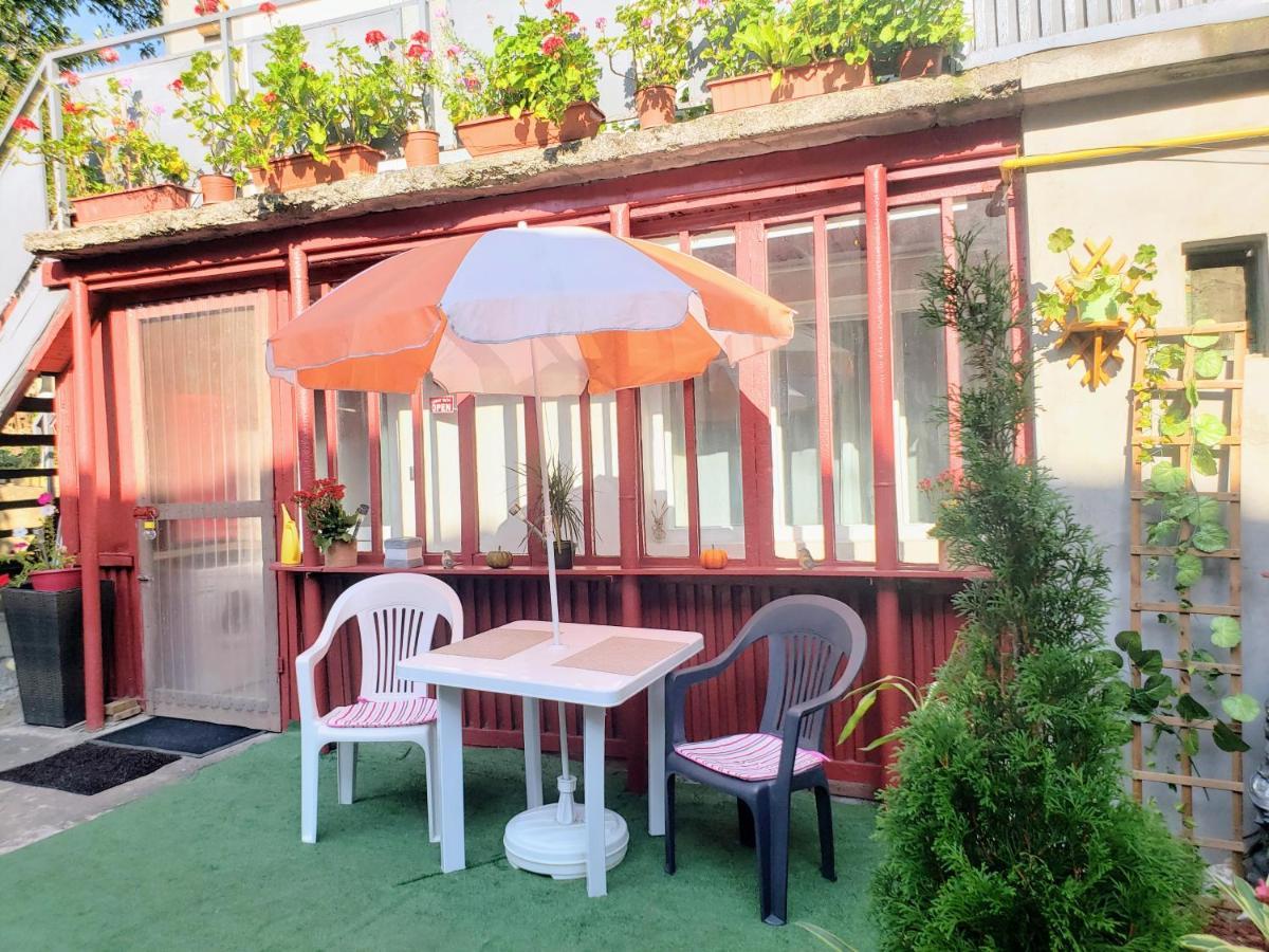 Cosy Studio-House With Terrace Târgu-Mureş Exteriör bild